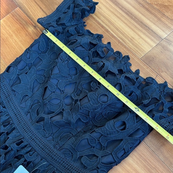 NWT Chi Chi formal dress - Picture 7 of 15